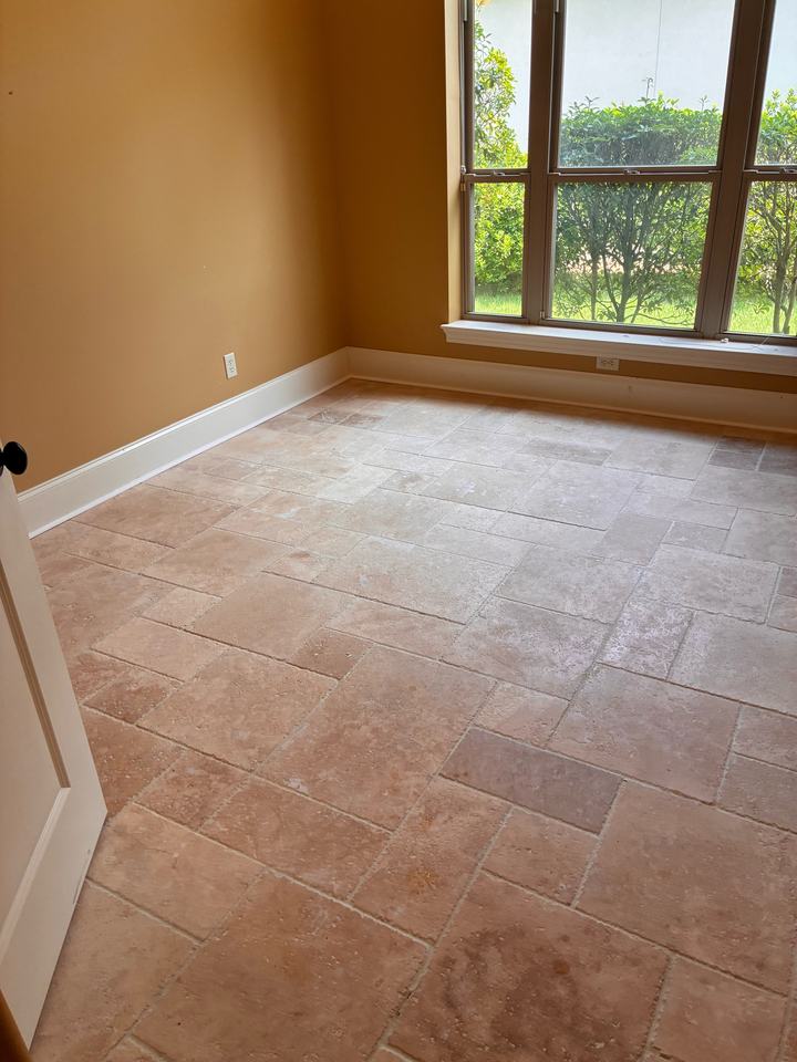 Finished travertine floor